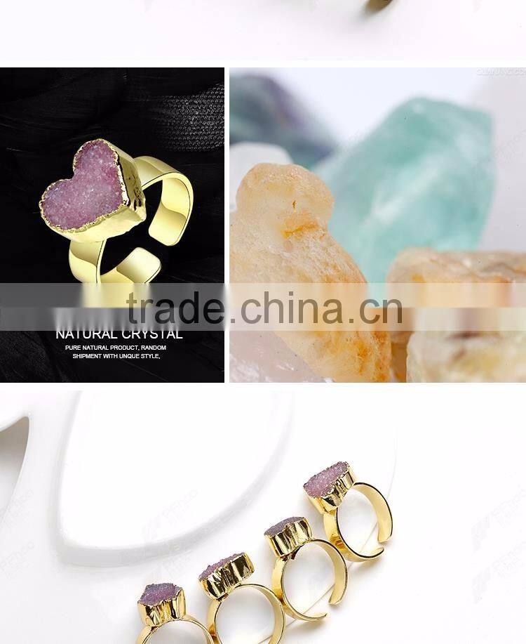 Available stock jewelry natural crystal heart ring design wholesale