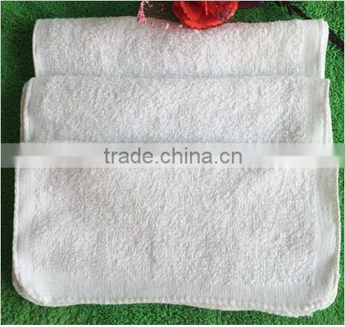 Disposable hot and cold airline towels 10x10
