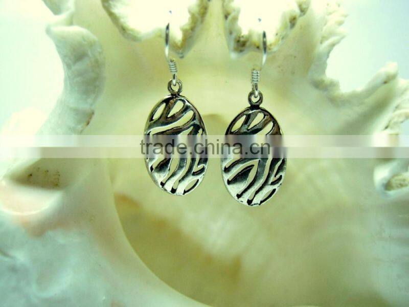 Oxidized Leaf Filigree Designer Sterling Silver Earring Jewelry, Oxidized 925 Sterling Silver Jewelry