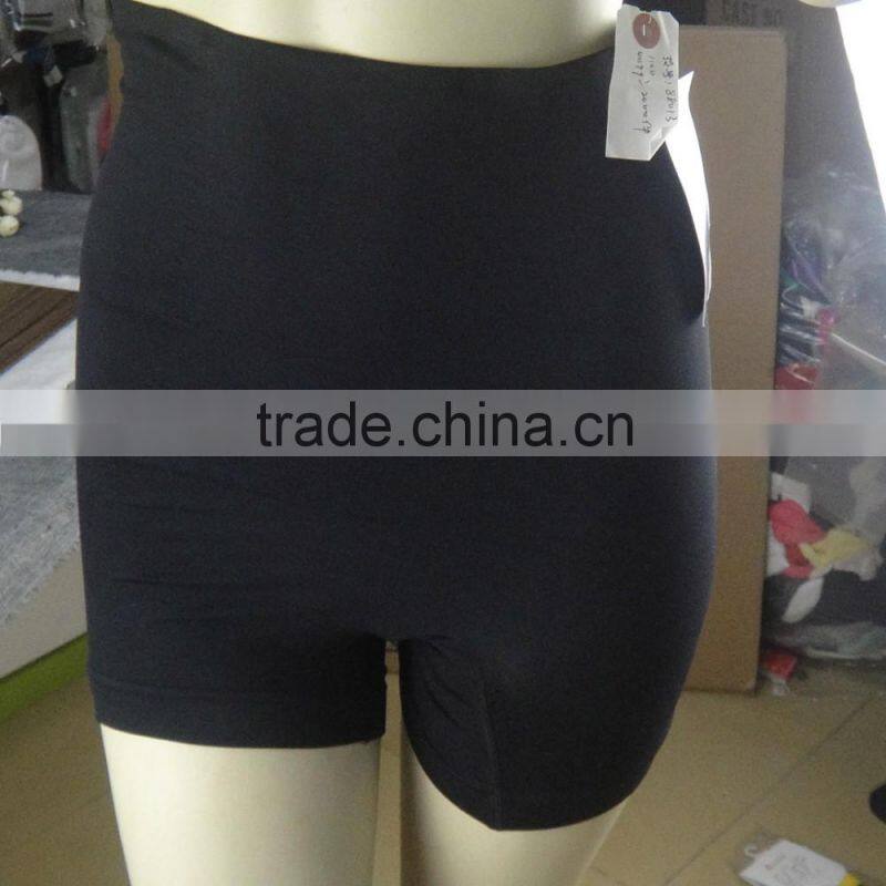 Hot light Seamless Knit sexy women underwear bodybuilding shorts custom factory