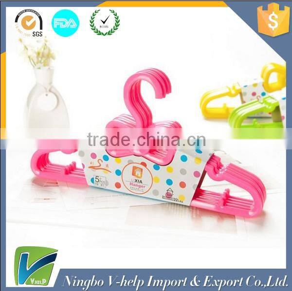 high quality custom creative plastic drying clothes hanger