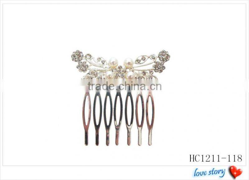 Beautiful butterfly hair combs,cheap rhinestone crystal hair comb for girls
