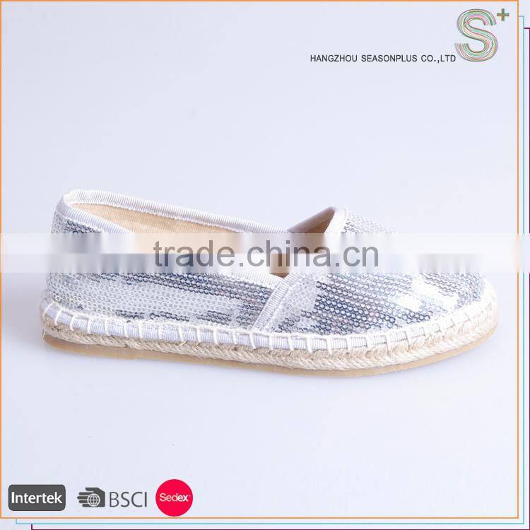 Most popular colorful silicone baby spoon/ new furniture life baby spoon