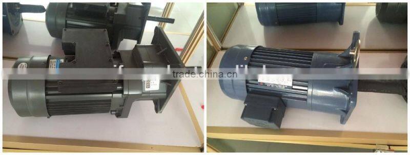 Environmental Control Poultry House Automatic Farm Machinery Equipment Broiler Feeding System For Breeding Chickens