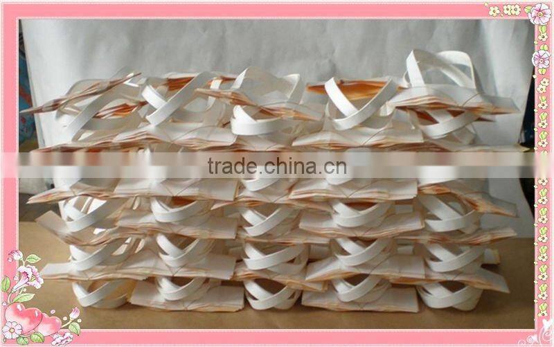 Flat twisted handle stick on paper carton box can weight 20kg