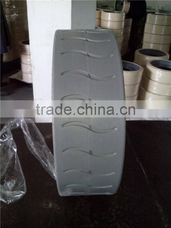 Electric outdoor small hydraulic scissor lift platform tyre with grey rims 5 holes