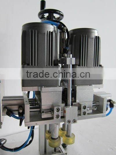 Semi-automatic spray head capping machine