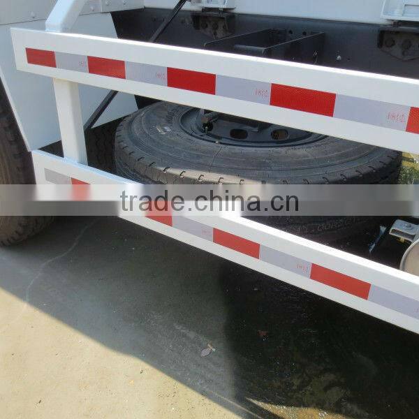 190 HP DONGFENG 4*2 Concrete Mixing Carrier 6 CBM