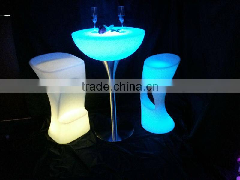 LED Modern Halfmoon Tea Table/ Hot Sell LED Rechargeable Halfmoon Coffee Table/LED Outdoor Lawn Halfmoon Cocktail Table