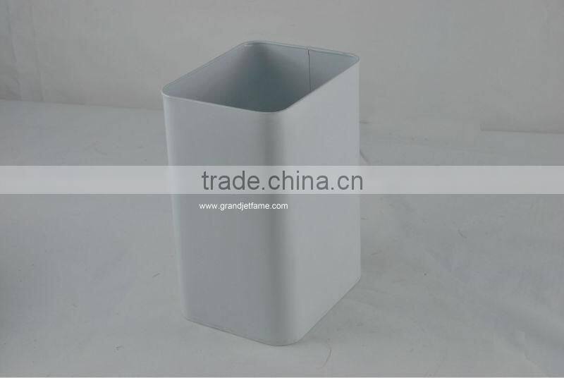 home decorating white small square ash bin