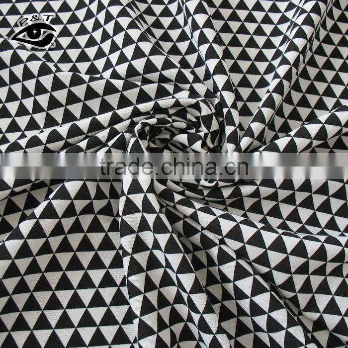 Cheap Triangle Design Wholesale Chinese Fabrics For Table Cloth Sofa