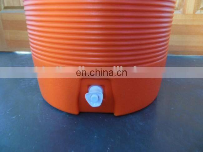 2 Gallon Top Factory Ice Cooler Box Hard Ice Box