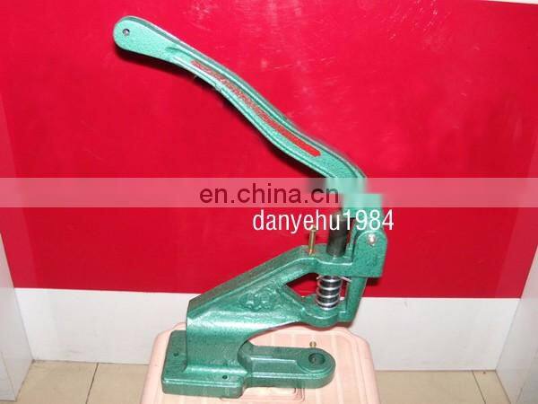 Alibaba China Suplier 23mm round shape with holes metal shoelace clips and aglet machine