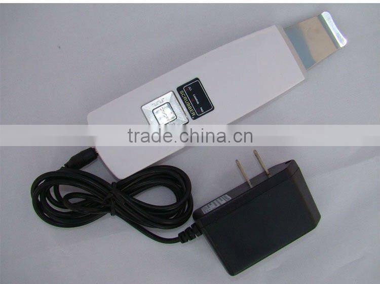 Ultrasonic facial scrubber