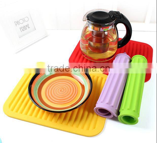 2016 Hot sale FDA and LFGB food grade colorful non-sick silicone table mat & silicone drying mat