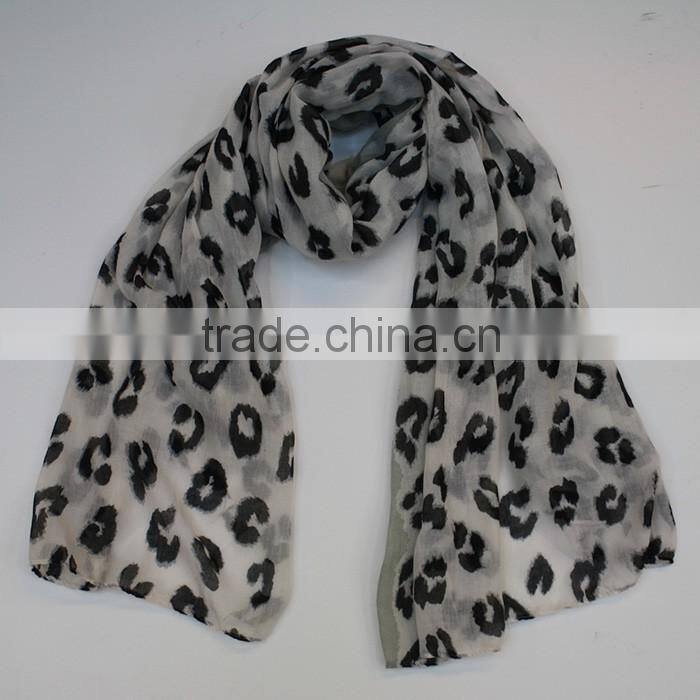 polyester fashion leopard scarf wholesale leopard print scarf