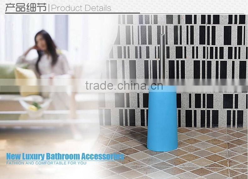 black plastic eco-friendly toilet brush