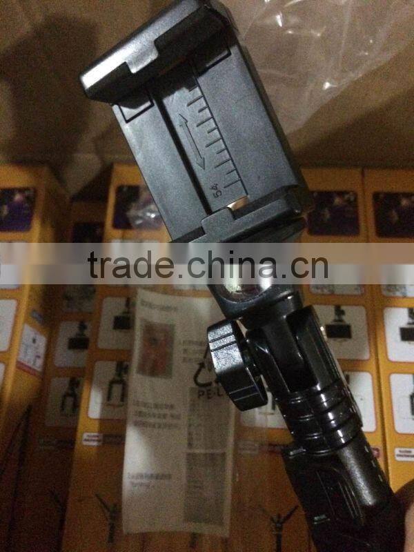 Strong Monopod with Integrated Bluetooth Shooter YT-1288 Selfie Stick