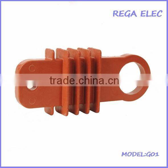 Isulating bracket for surge arrester,mounting plate,with disconnector,Model XL02