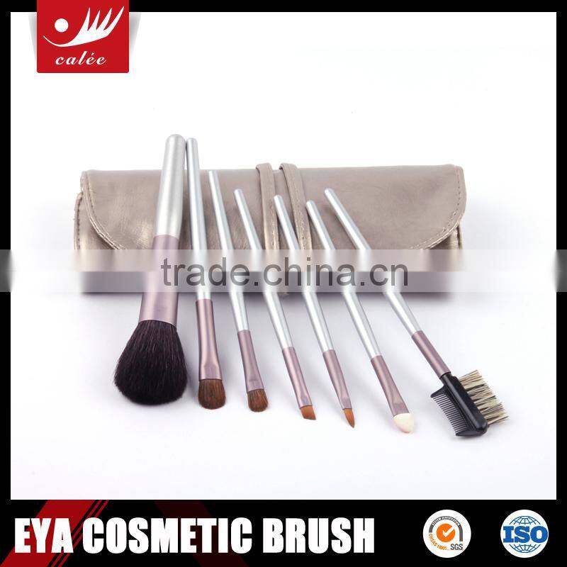 Fashionable design of 7 pcs makeup brush set with travel size