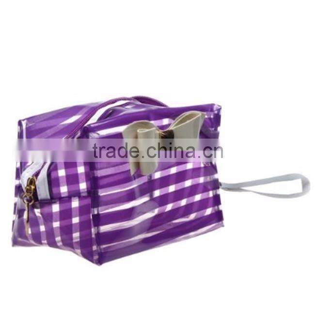 Solid and durable waterproof polyester luxury cosmetic bag