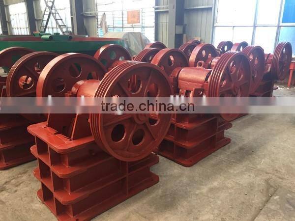 jaw crusher manufacturer ,stone crushing equipment
