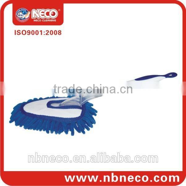 triangle chenille duster