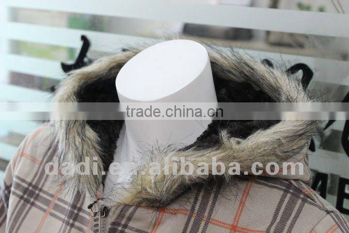 Closeout CLOTHING (HK134)