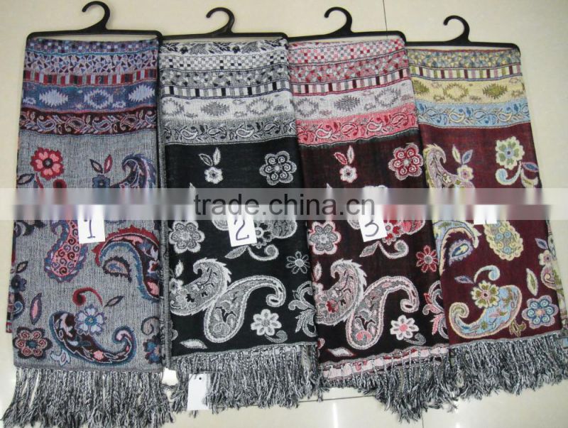 2016 Fashion stylish women Russian classic jacquard paisley floral viscose shawl
