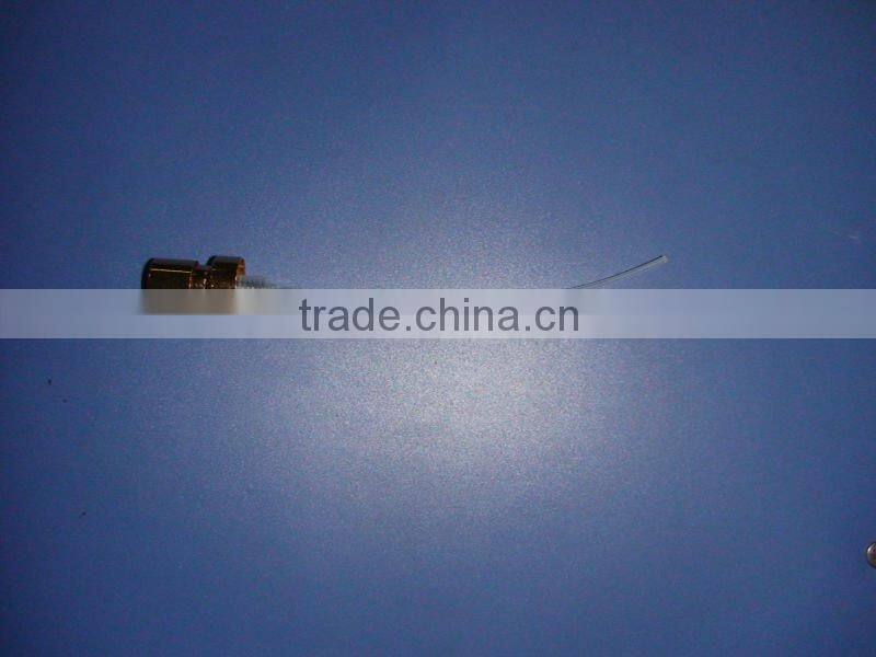 Automatic tube cutting and filling machine for sprayer