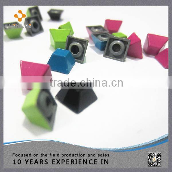 Hot sale 10mm zinc alloy rivet manufacturer