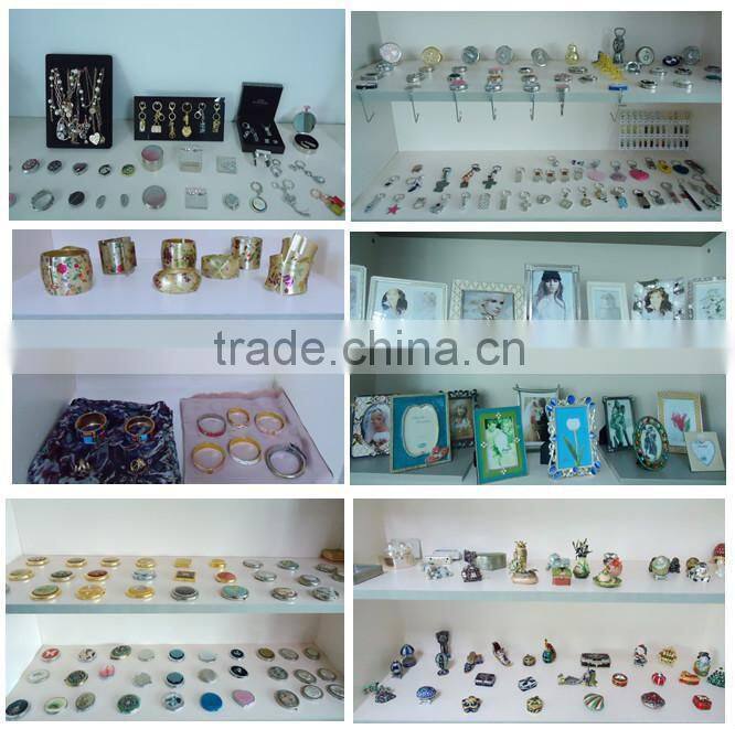 Promotional Custom Logo Metal Foldable Bag Hanger
