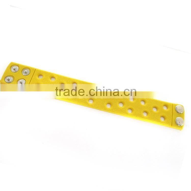 Cartoon PVC kid clap wrist hand customized design flexible clap ring bracelet