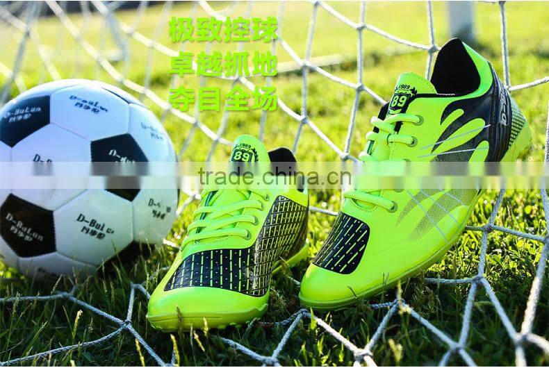 2015 Hot selling soccer shoes fashion men and lady soccer shoes running shoes