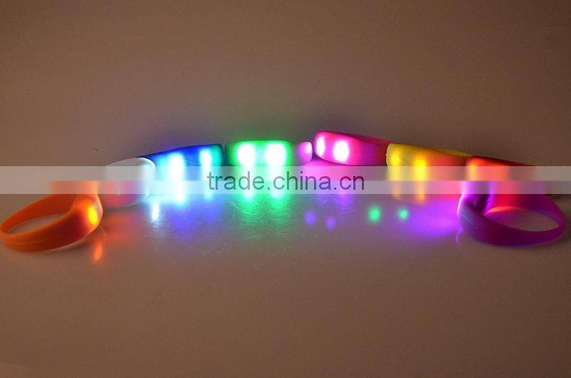 2016 motion activated led bracelet ,led silicone bracelet,silicone led bracelet for party