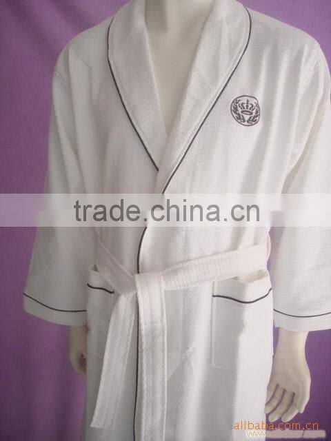 White Waffle Bathrobe Shawl Collar Hotel Bathrobe