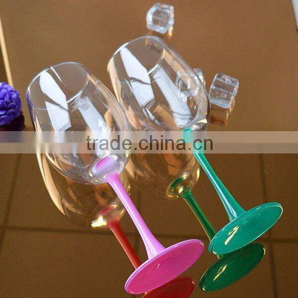 Transparent colorful red wine glass goblet/stemware