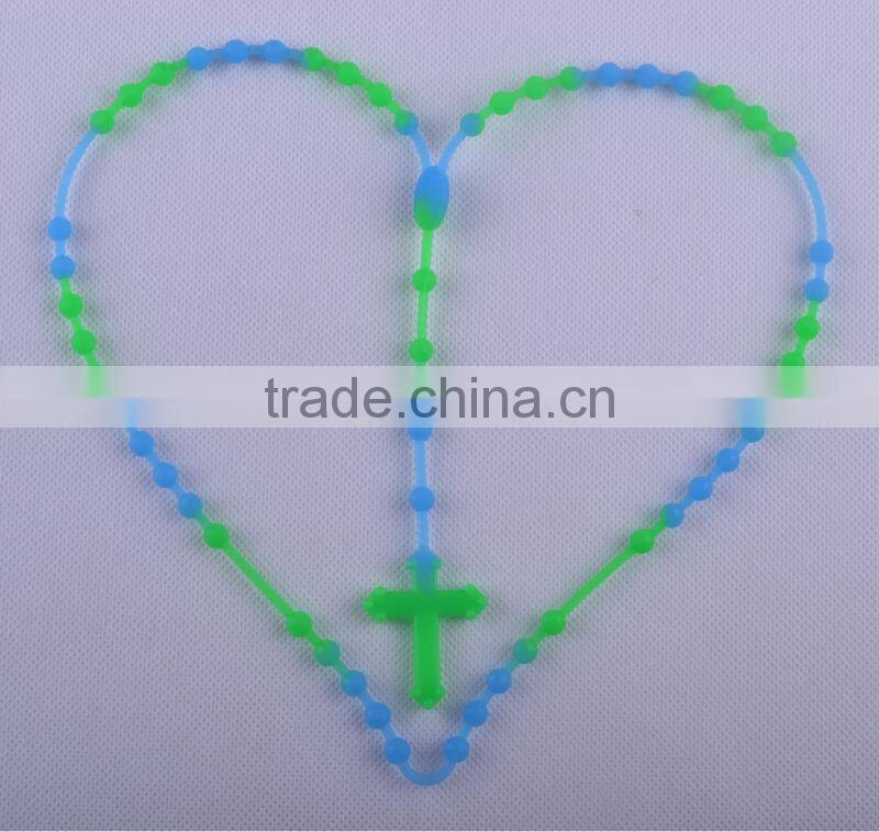 Newest beaded silicone fashionable necklaces silica gel necklace 2013 new design necklace fashion