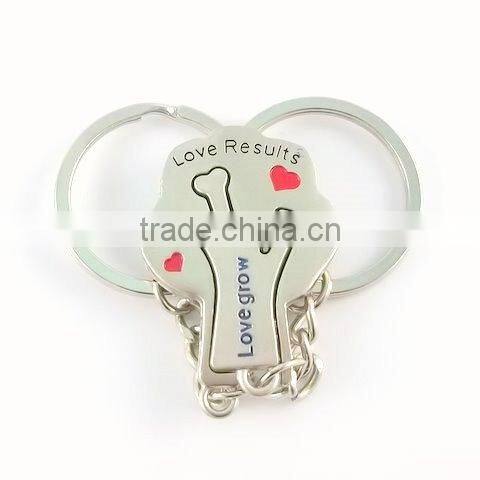 Cute design metal love couple keychains