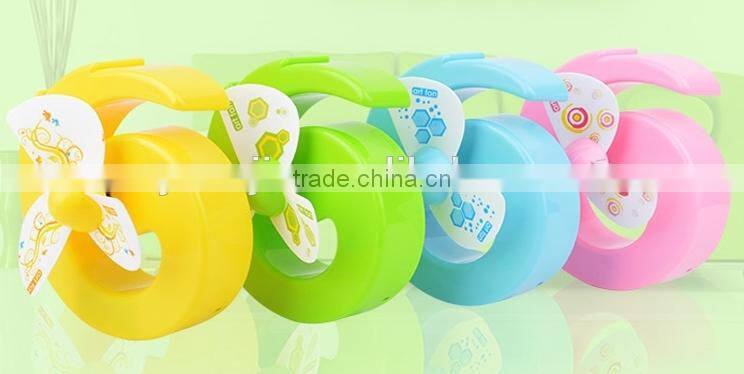 Supply fashion Creative G modeling USB charging large wind fan