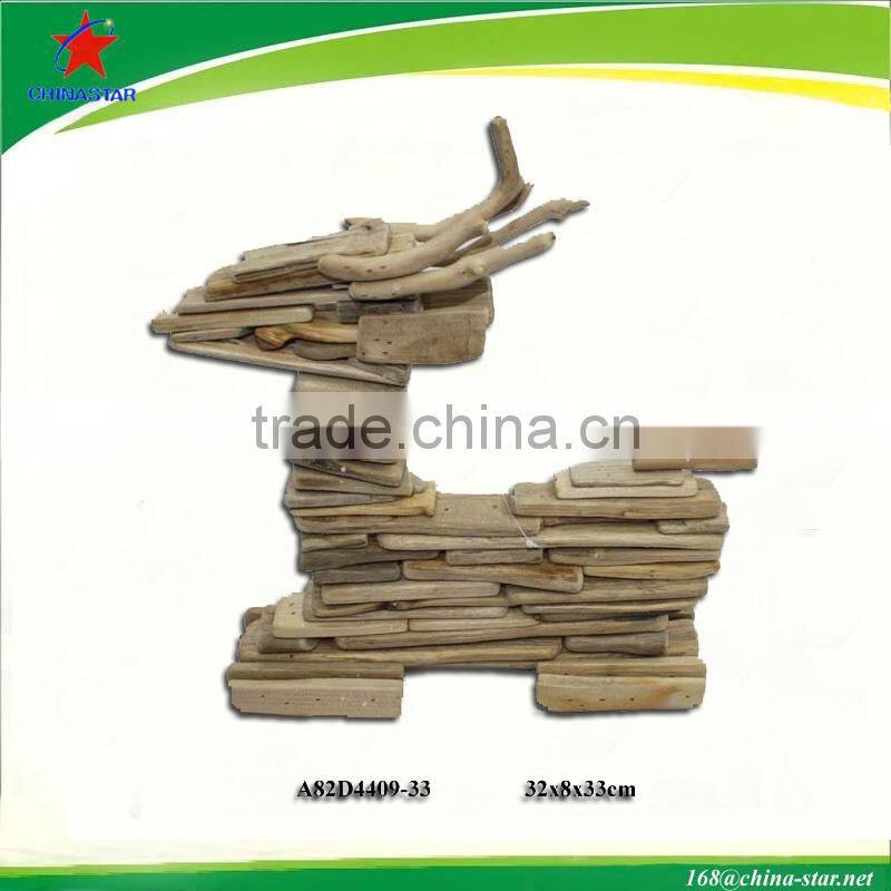 sitting wooden christmas deer decorations