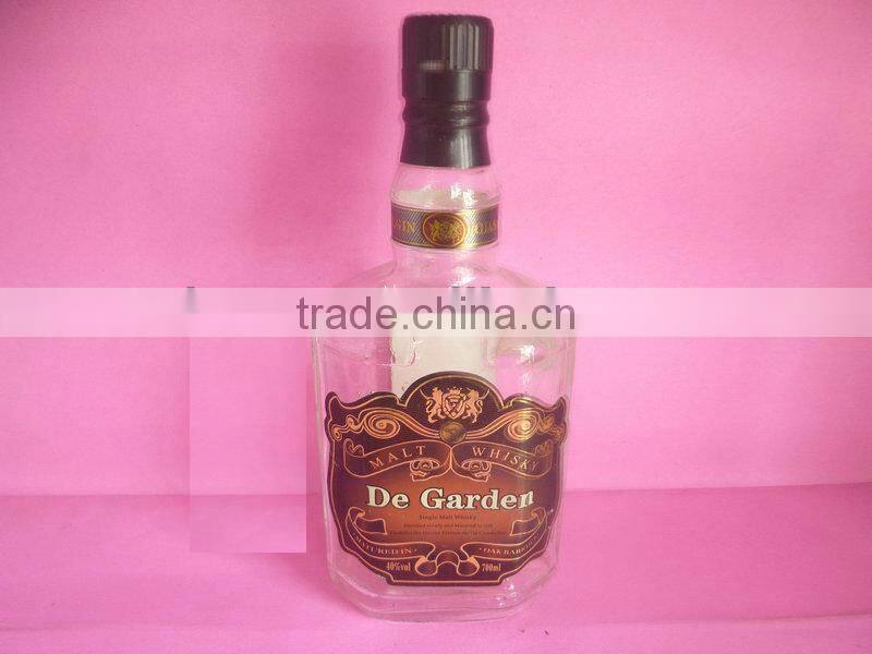 Aluminum Cap Whisky Bottle