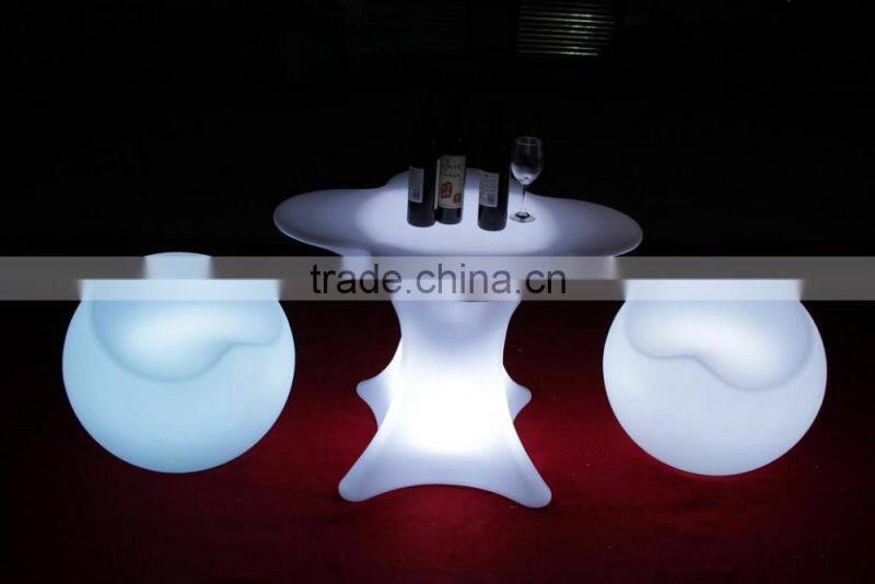 Modish Illuminated Decorative LED Casual Sofa for Tea House and Coffee Shop