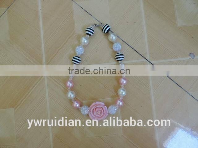 2016 baby girl flower necklace peral crystal symmetric kids clothes accessories