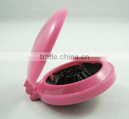 pocket hair bush with mirror