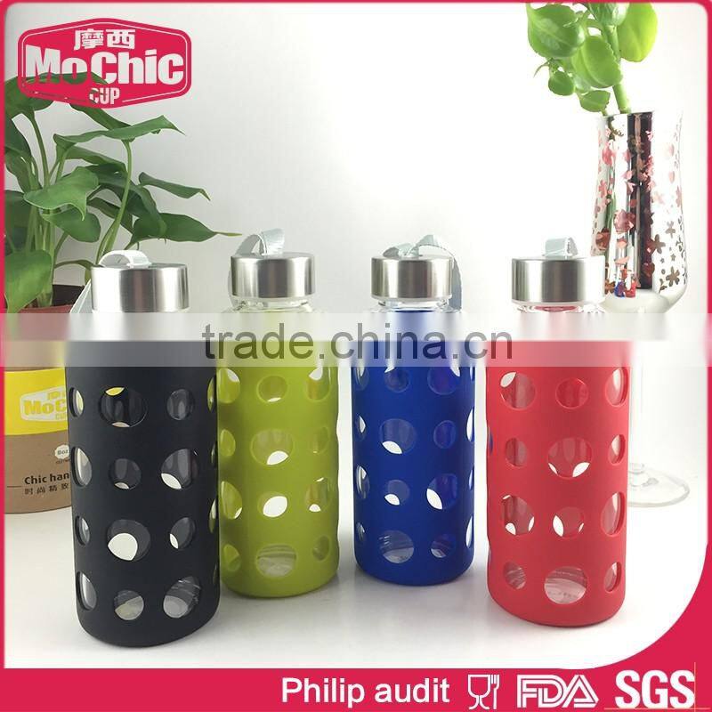 Mochic 360ML/500ML high transparency reusable borosilicate glass bottle with silicone sleeve