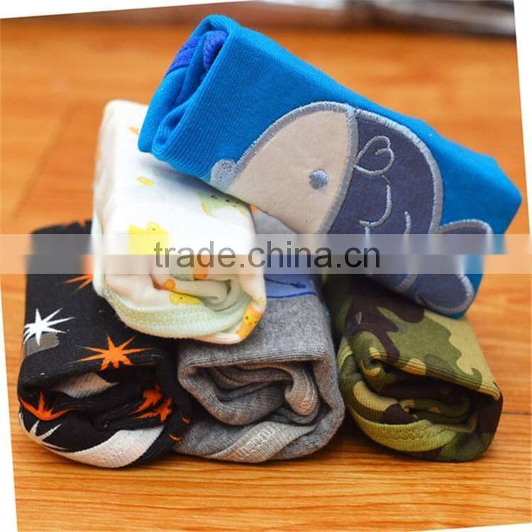 2016 High Quality New Design Baby Long Sleeve Romper