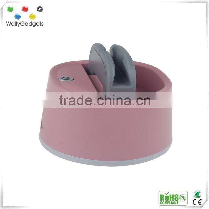 2016 the most popular design!!! portable Bluetooth Selfie Robot for mobile phones
