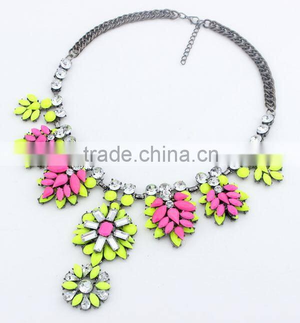 New Leaf Flower Resin Vintage Choker Pendant Statement Necklace Women Necklaces & Pendants Fashion Necklaces for Women 2014