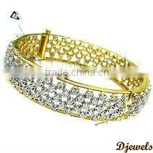 Ladies Diamond Gold Bangles, Stylish Diamond Bangles, Diamond Jewelry